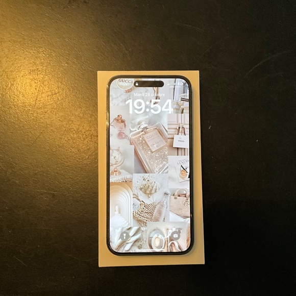 iPhone 14 Pro Max - Picture 4 of 5